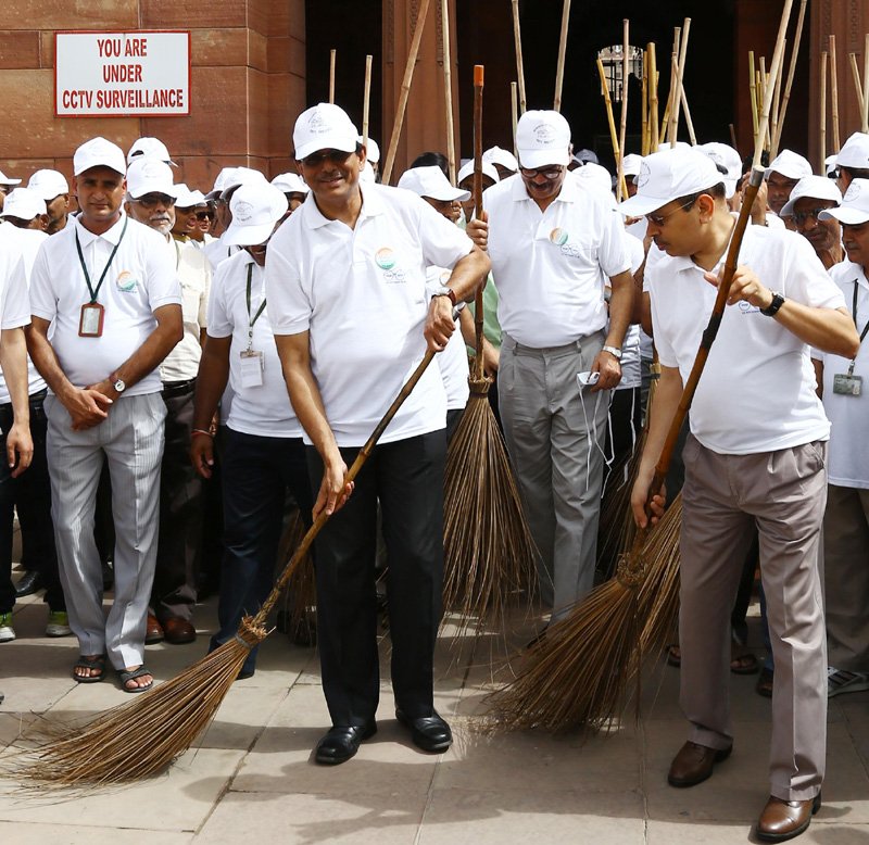 The Defence Secretary, Shri G. Mohan Kumar and the Secretary (Defence Production),..