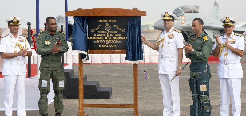 The Chief of Naval Staff, Admiral R.K. Dhowan unveiling the plaque to mark the..