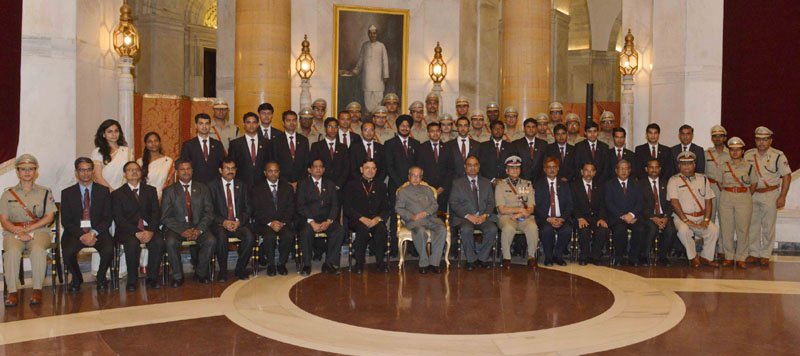The President, Shri Pranab Mukherjee with the Probationers of the Railway Protection Force-2013 batch,..