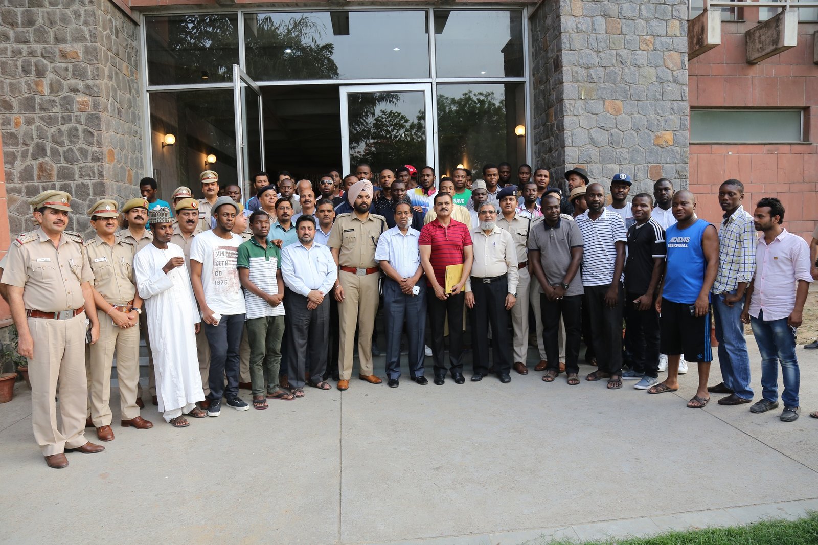 SOUTH EAST DISTRICT POLICE ORGANIZES MEET WITH THE AFRICAN NATIONALS