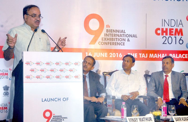 The Union Minister for Chemicals and Fertilizers, Shri Ananth Kumar addressing..