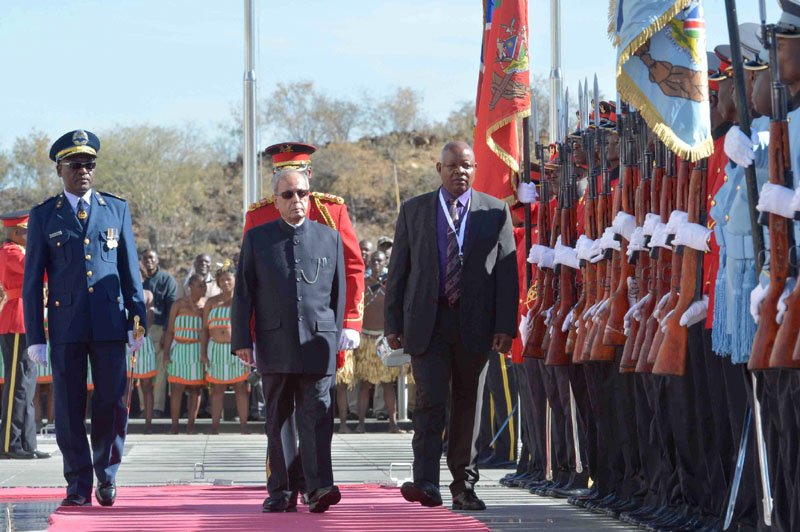 The President, Shri Pranab Mukherjee inspecting the Guard of Honour, during..