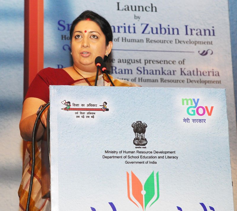 The Union Minister for Human Resource Development, Smt. Smriti Irani addressing ..