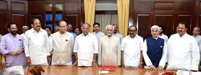 The Vice President and Chairman, Rajya Sabha, Shri M. Hamid Ansari with the newly elected Members..