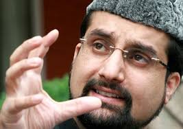 Mirwaiz Umar Farooq takes to facebook to stream his sermons live gets massive views