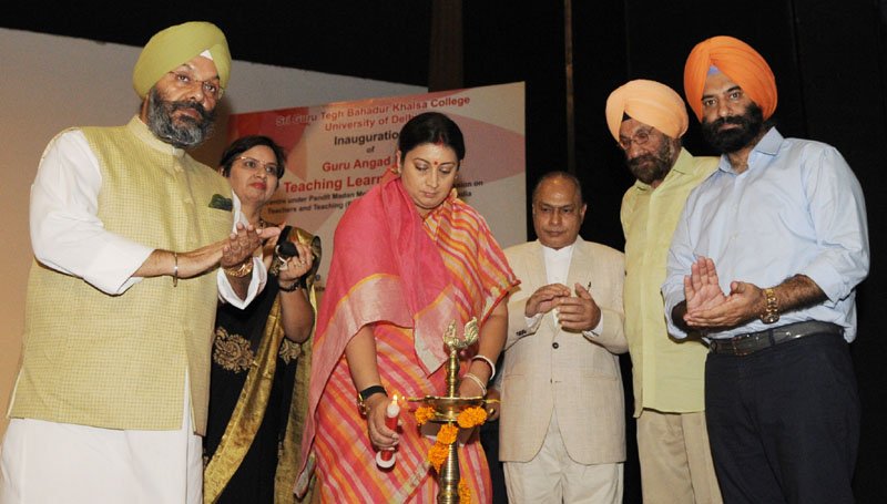 The Union Minister for Human Resource Development, Smt. Smriti Irani ..