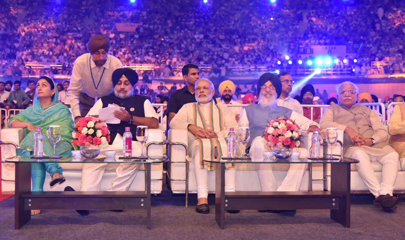 The Prime Minister, Shri Narendra Modi at the commemorative event to mark ..