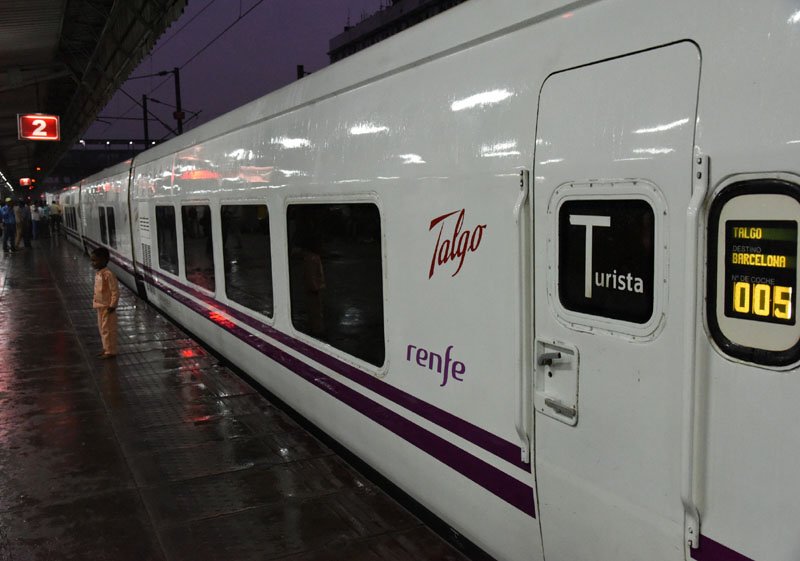 Spanish Talgo Train is starting its 3rd leg of trial between Delhi and Mumbai, at New Delhi Railway Station
