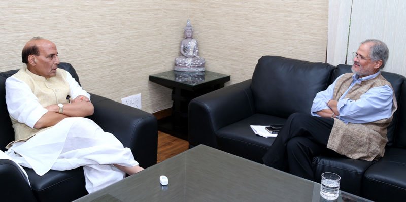 The Lt. Governor of Delhi, Shri Najeeb Jung calling on the Union Home Minister,..