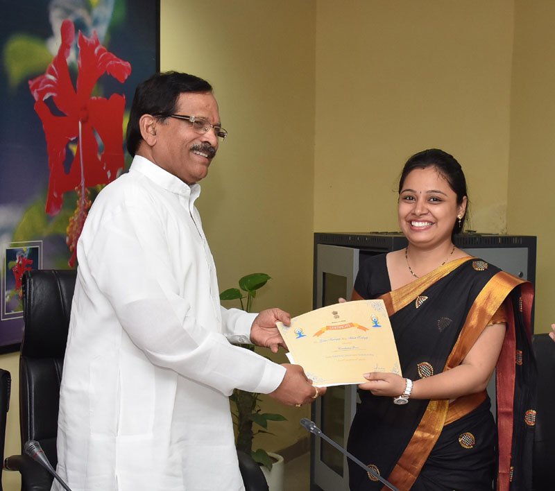 The Minister of State for AYUSH (Independent Charge), Shri Shripad Yesso Naik ..