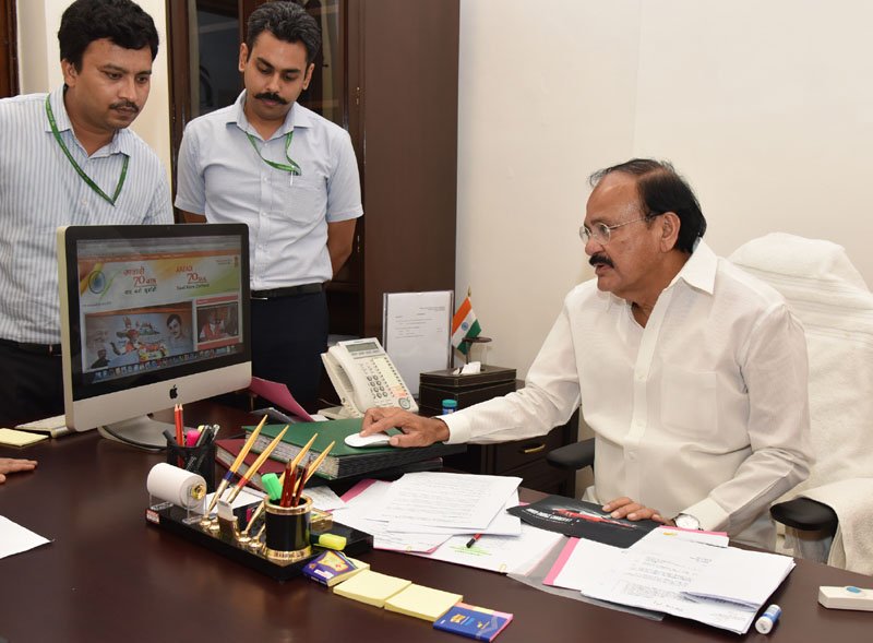 The Union Minister for Urban Development, Housing & Urban Poverty ..