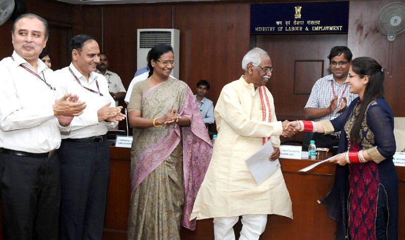 The Minister of State for Labour and Employment (Independent Charge),..