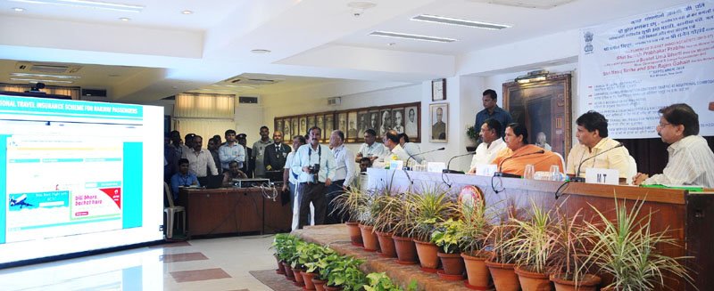 The Union Minister for Railways, Shri Suresh Prabhakar Prabhu launching ..