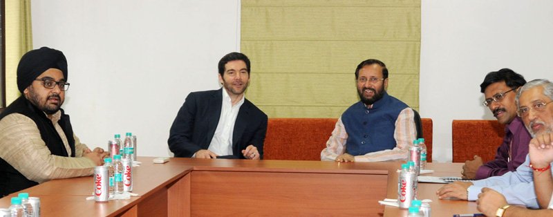The CEO of LinkedIn, Mr. Jeff Weiner meeting the Union Minister for Human Resource ..