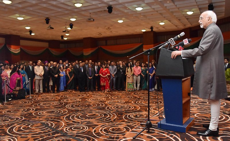 The Vice President, Shri M. Hamid Ansari addressing the Indian Community, at a function, in Lagos, Nigeria