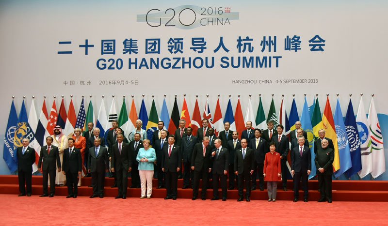 The Prime Minister, Shri Narendra Modi with other world leaders..