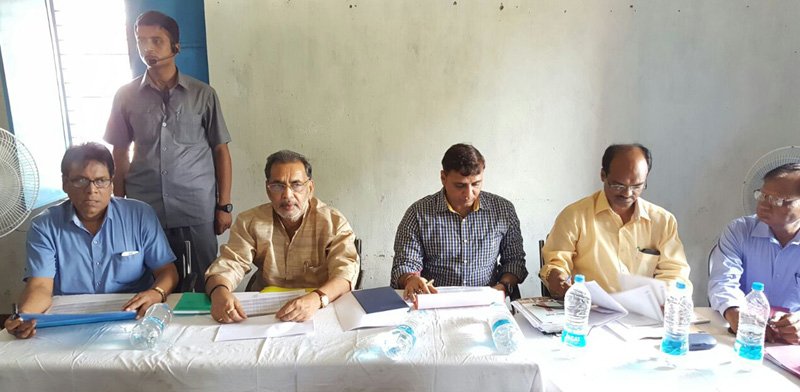 The Union Minister for Agriculture and Farmers Welfare, Shri Radha Mohan Singh attending the review meeting of Sansad Adarsh Gram Yojana, in Kherimal Village, Motihari, Bihar