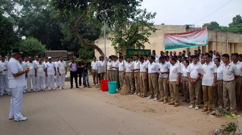 The Director General, Indo-Tibetan Border Police (ITBP), Shri Krishna Chaudhary..