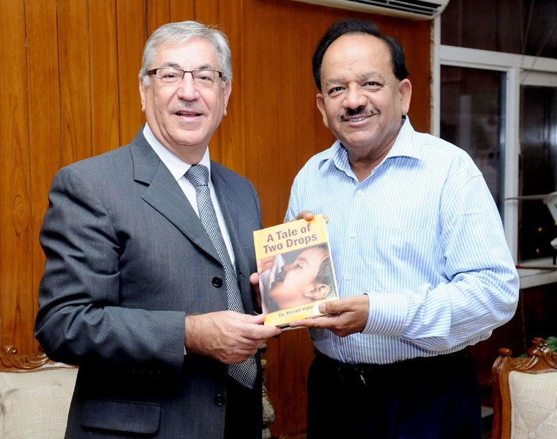 The Union Minister for Science & Technology and Earth Sciences, Dr. Harsh..