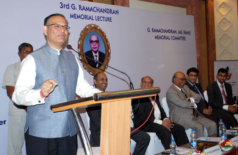 The Minister of State for Civil Aviation, Shri Jayant Sinha delivering the 3rd G. ..