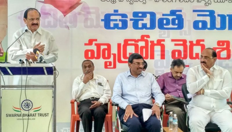 The Union Minister for Urban Development, Housing & Urban Poverty..