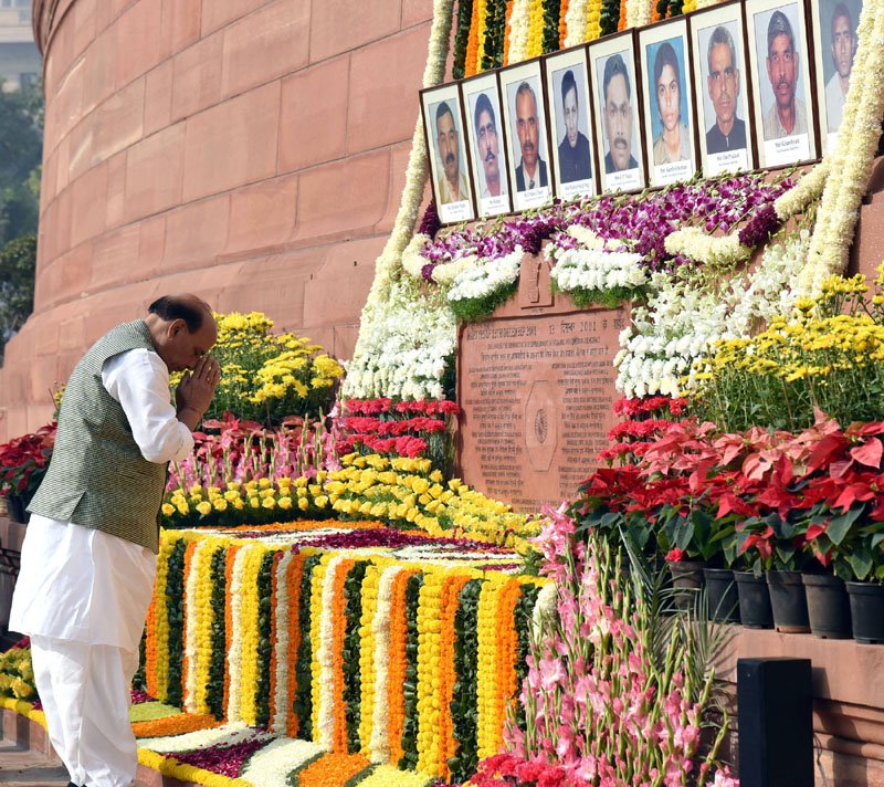 The Union Home Minister, Shri Rajnath Singh paying homage to the..