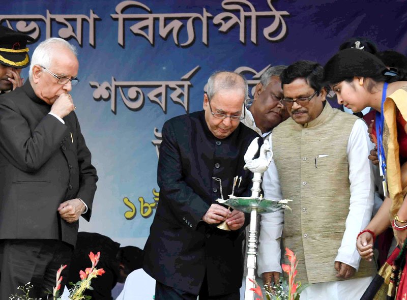 The President, Shri Pranab Mukherjee lighting the lamp at the..