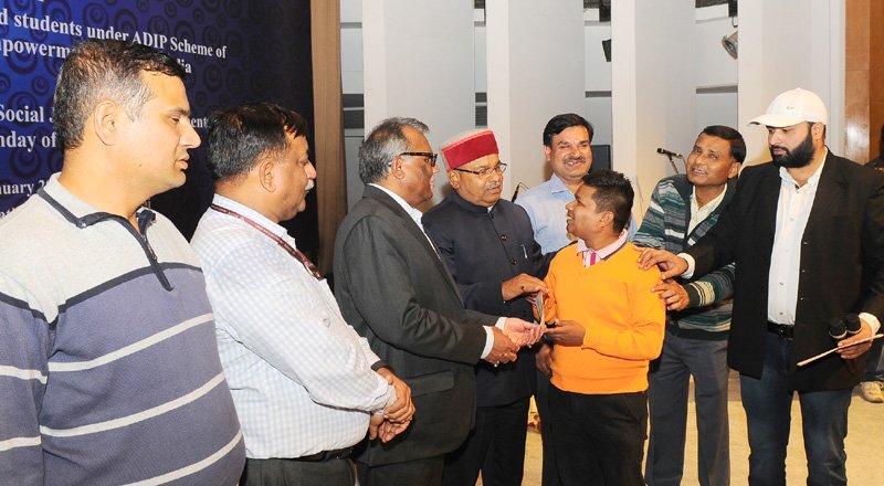 The Union Minister for Social Justice and Empowerment, Shri Thaawar..