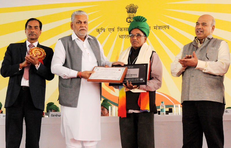 The Minister of State for Agriculture & Farmers Welfare and Panchayati ..