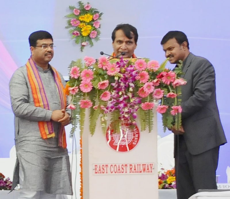 The Union Minister for Railways, Shri Suresh Prabhakar Prabhu announcing..