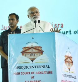 The Prime Minister, Shri Narendra Modi addressing the closing..