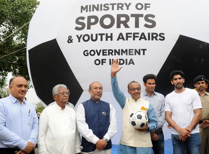 Vijay Goel, Biren Singh Launch a Big Football Balloon to Popularise Football