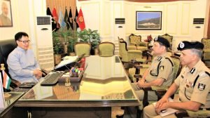 The DG, CRPF, Shri Rajiv Rai Bhatnagar calling on the Minister of State for Home Affairs..