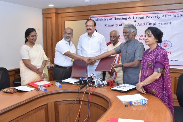HUDCO and EPFO sign MoU to facilitate HFA Mission