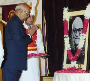 President Ram Nath Kovind pays homage to former President Sh. V.V.GIRI