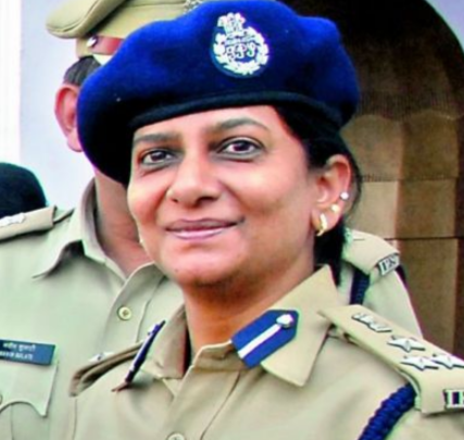 IPS CHARU SINHA APPOINTED IG,CRPF