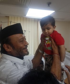JACKIE SHROFF STEPS FORWARD TO NOBLE CAUSE MEET THALASSEMIA PATIENTS AT SIR GANGA RAM HOSPITAL