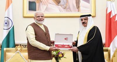 PM Modi holds talks with King of Bahrain; Conferred “The King Hamad Order of the Renaissance award”