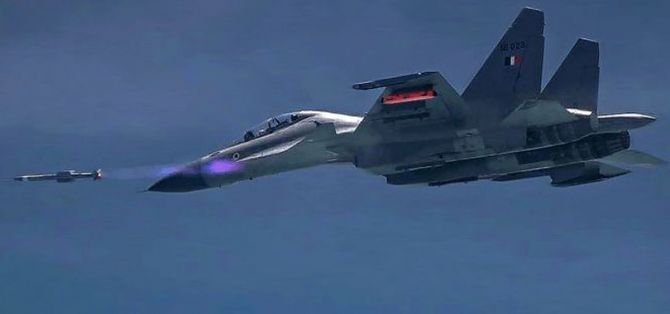 30sukhoi