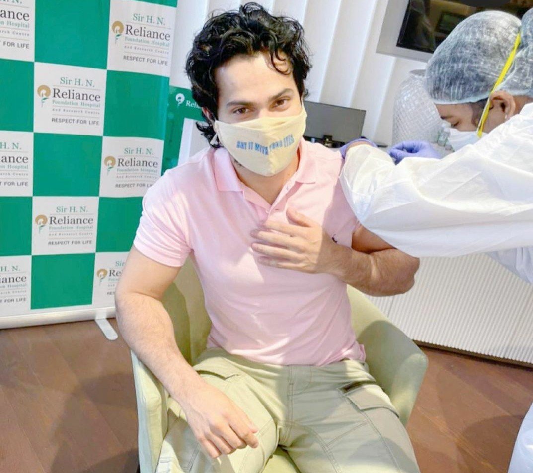 ‘Dont be prick go get the prick’ – Varun Dhawan on getting vaccinated