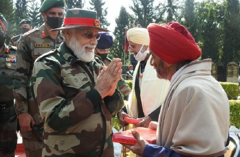 Prime Minister condoles demise of army veteran, Hav Baldev Singh (Retd)